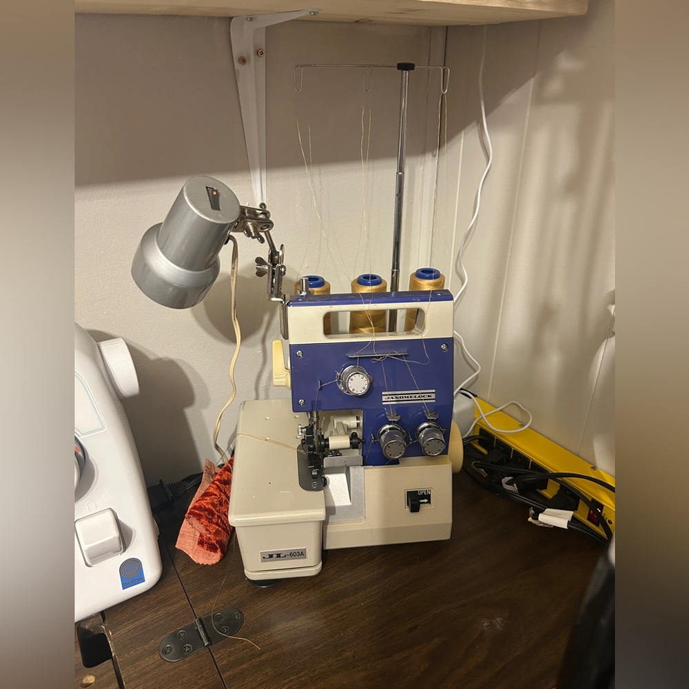 Janome Serger Overlock